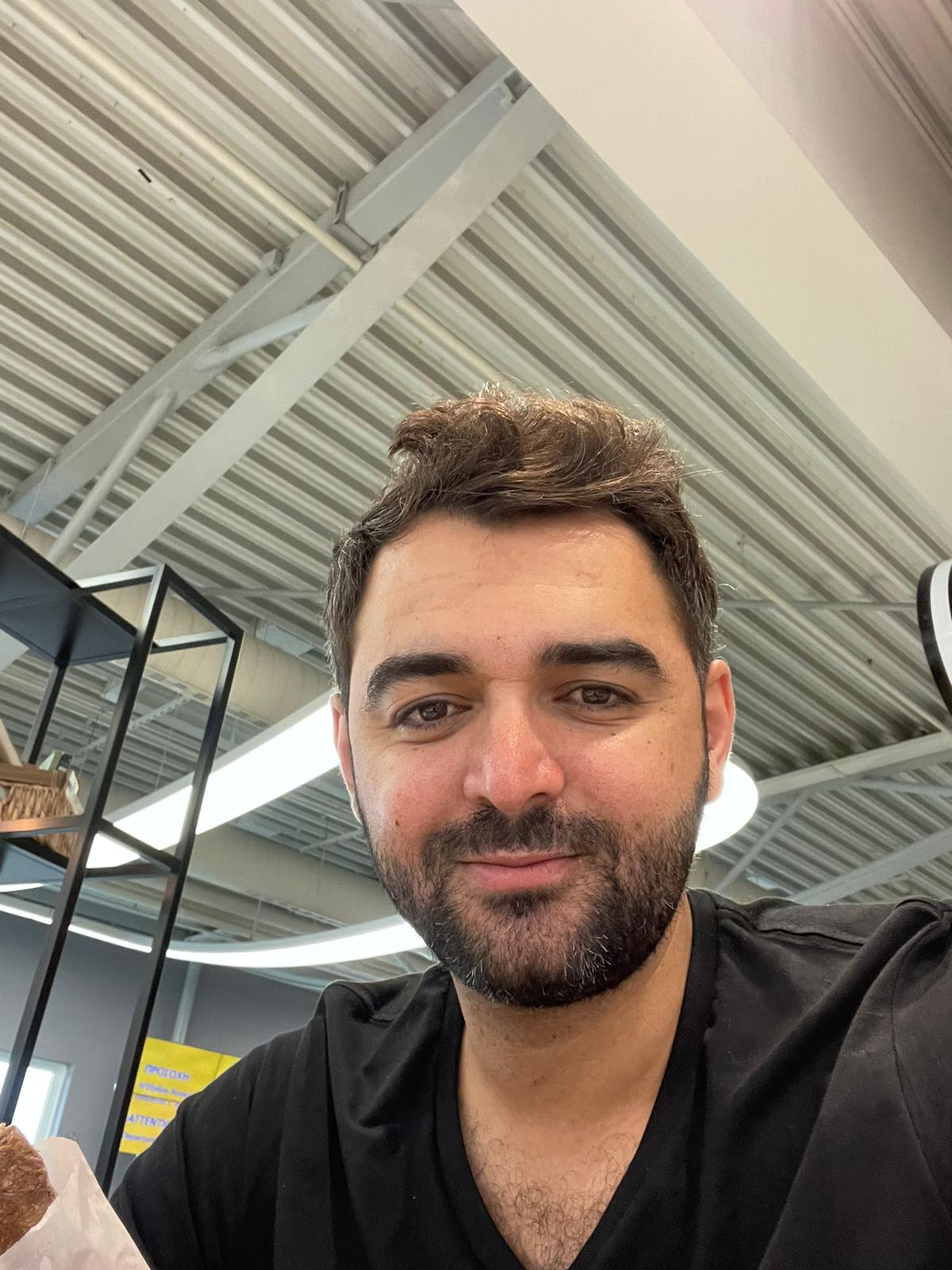 ד"ר עמיד נאטור מומחה במחלות א.א.ג וכירורגיה של ראש וצוואר