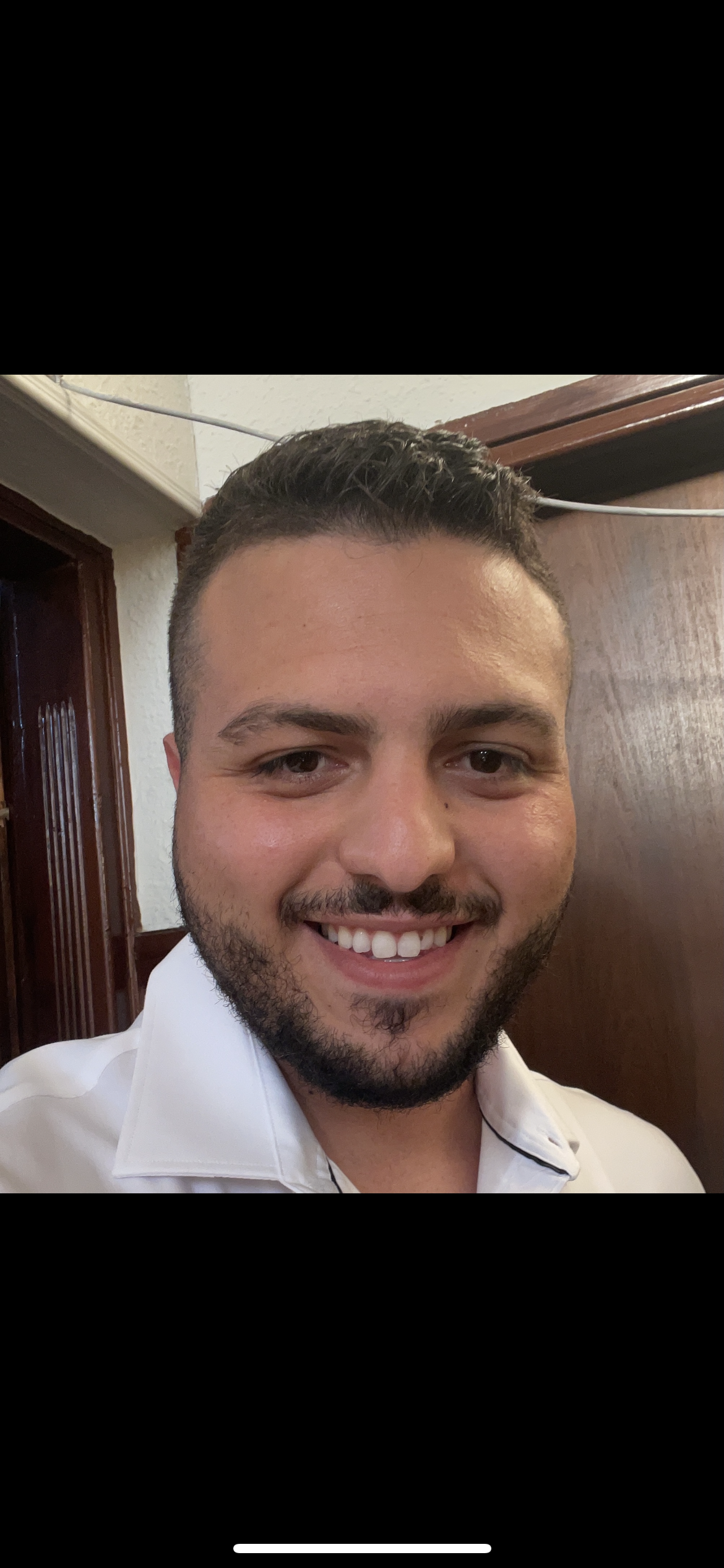 ד"ר מוחמד אבו מולחם מתמחה בגסטרואנטרולוגיה, מומחה ברפואה פנימית