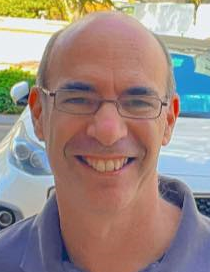 ד"ר ניר צבר מומחה בגריאטריה